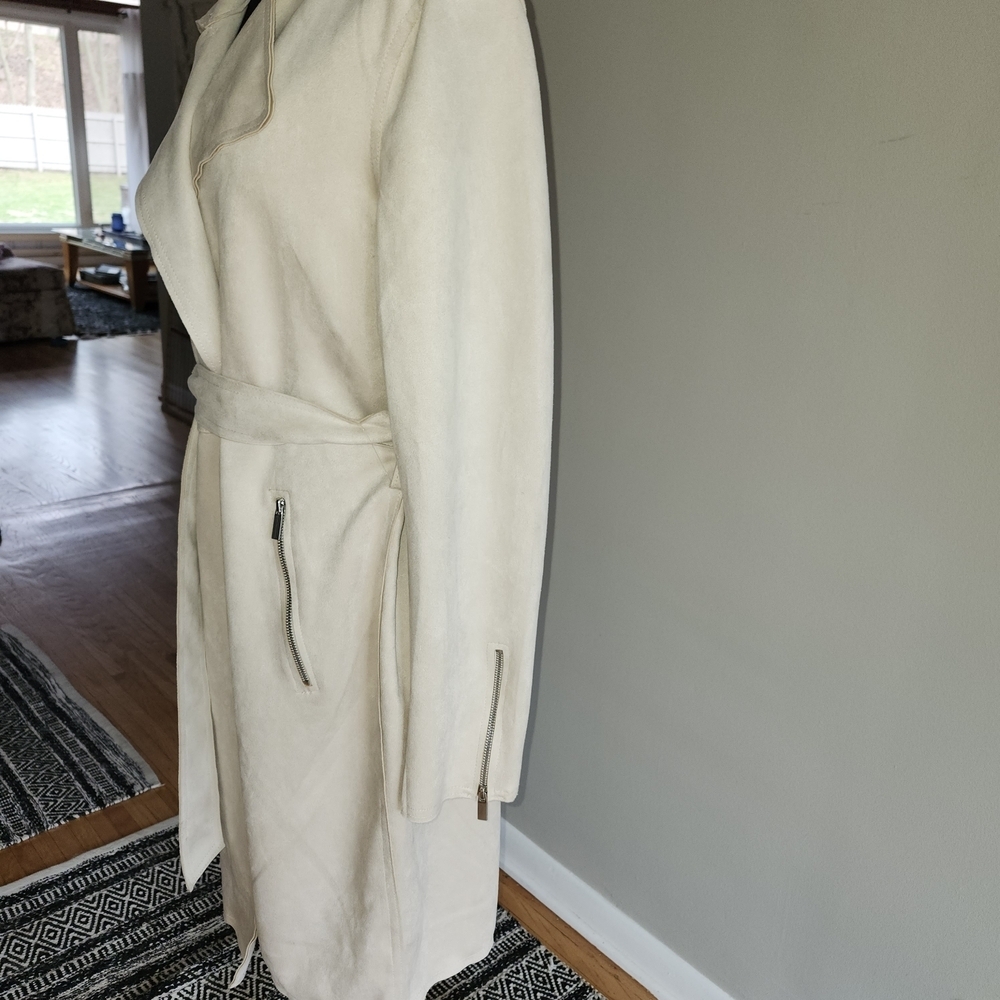 NWT Tahari Faux suede Champagne color Women's Trench Coat - Picture 2 of 8